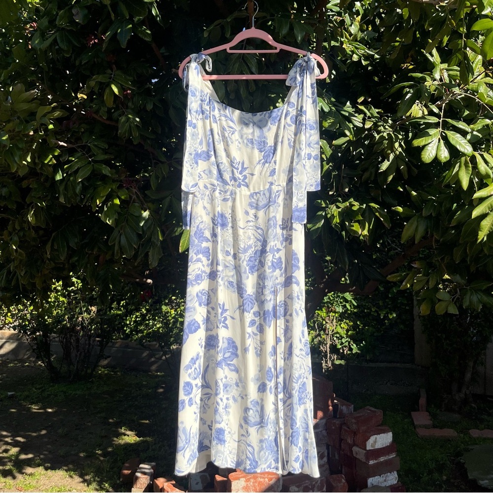 REFORMATION ivory blue floral viscose sleeveless midi dress